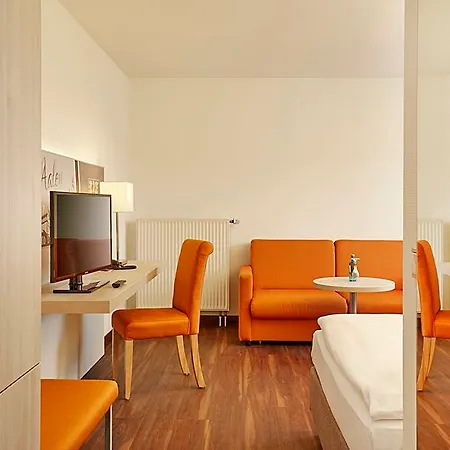 Otel H+ Limes Thermen 4*
