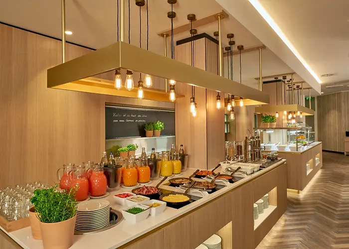 H+ Limes Thermen מלון 4*