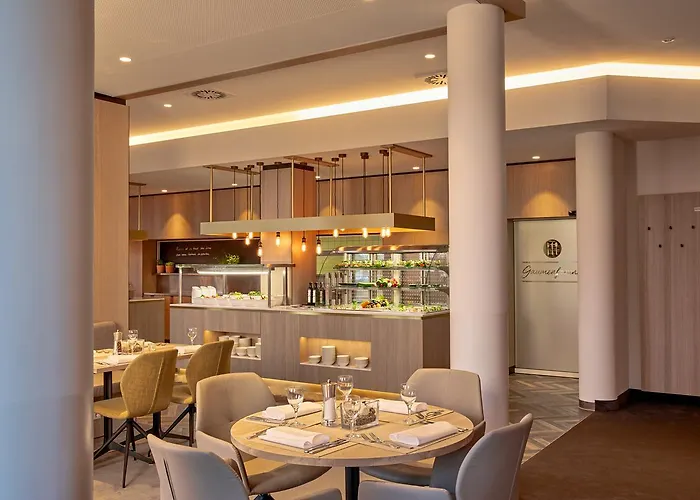 מלון H+ Limes Thermen 4*