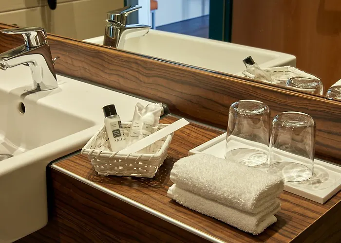 מלון H+ Limes Thermen 4*