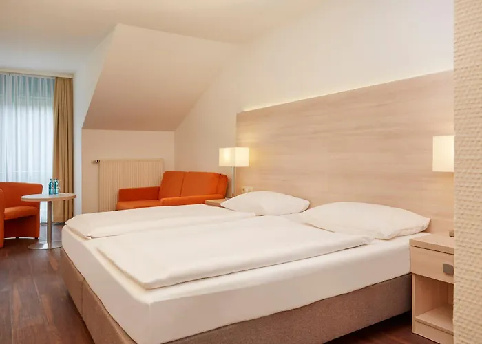 מלון H+ Limes Thermen