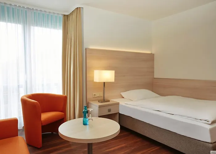 H+ Limes Thermen מלון 4*